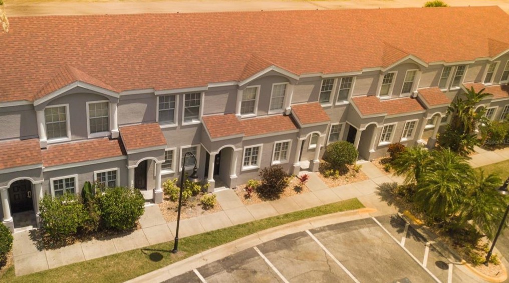 6411 Parc Corniche Dr, Orlando, FL 32821