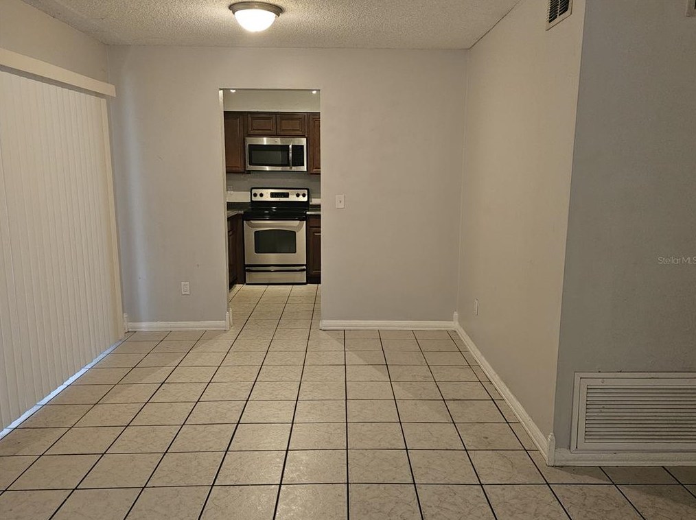 1018 Wolf Trl, Casselberry, FL 32707-2631