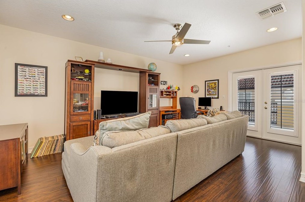 4713 Messina Dr, Lake Mary FL  32746-2645 exterior