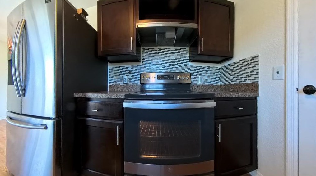 17190 41 Ct, Ocala FL  34480-7717 exterior