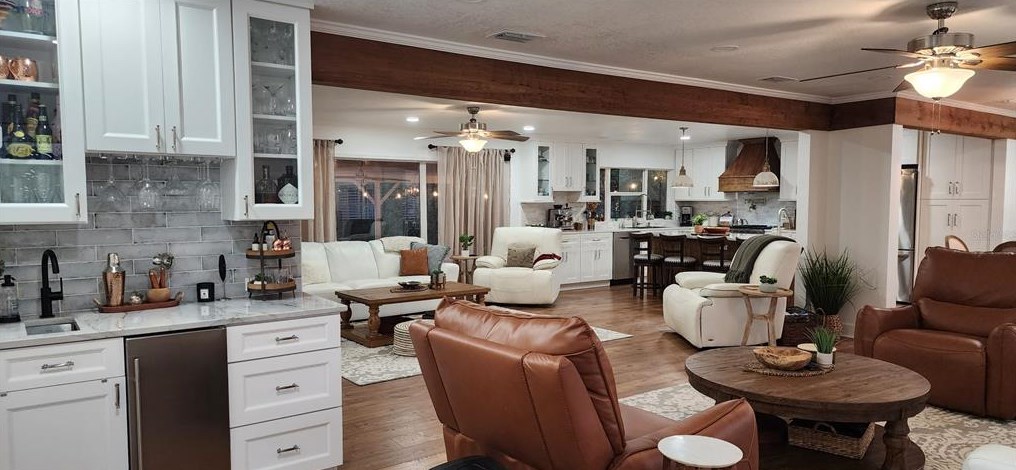 802 Pne Tree Ct, Deland FL  32724-2920 exterior