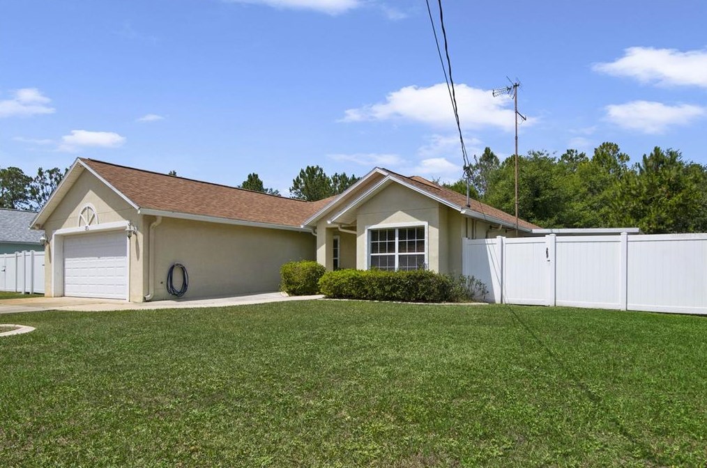 37 Karat Path, Palm Coast, FL 32164