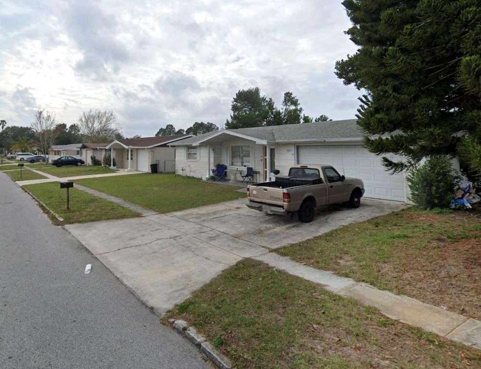 4923 Alcea St, New Port Richey, FL 34652
