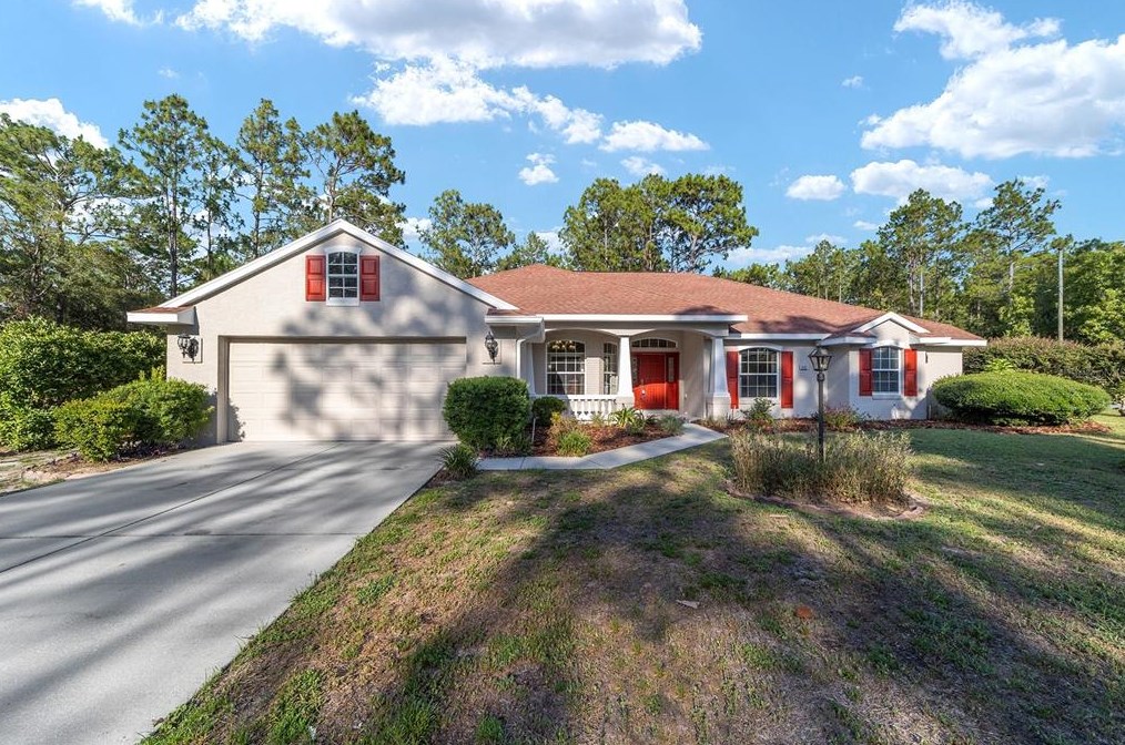 9107 N Lisa Terrace, Dunnellon, FL 34433