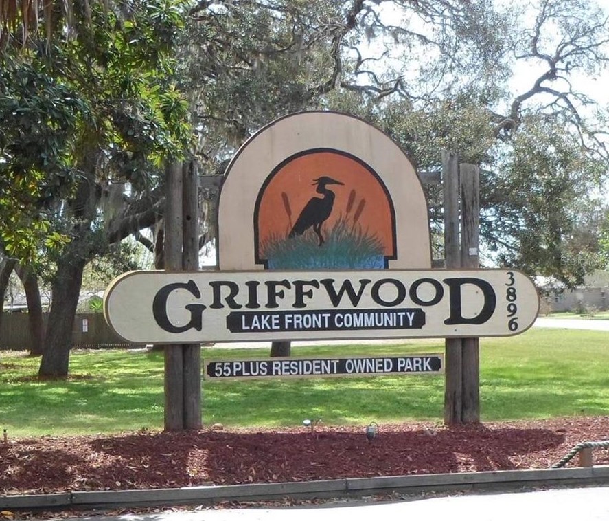 3896 Picciola Rd, Fruitland Park FL  34731-6370 exterior