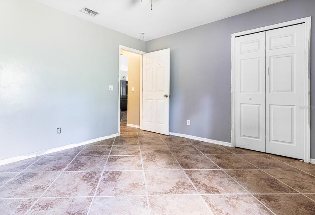 512 Prospect Ave, Lehigh Acres FL 33972-7921 exterior