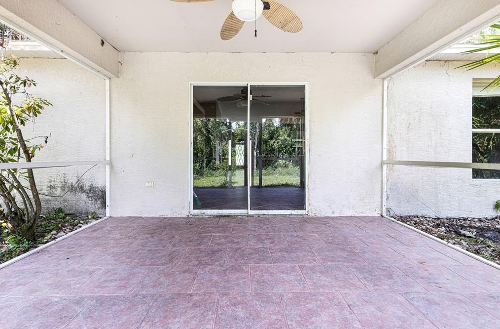 512 Prospect Ave, Lehigh Acres FL 33972-7921 exterior