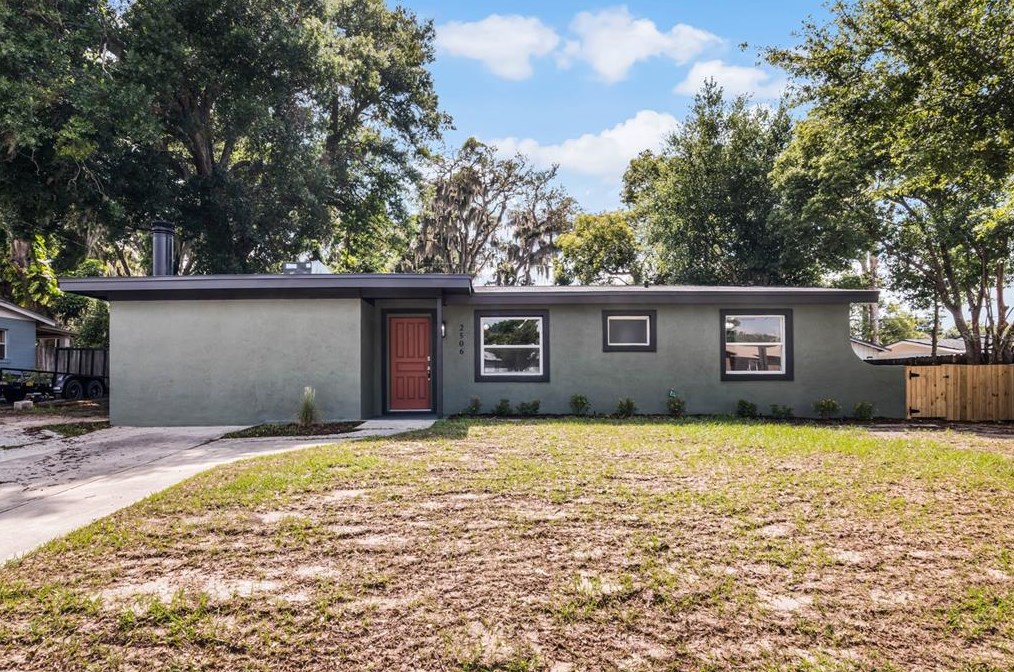 2506 Sandalwood Dr, Casselberry, FL 32730-2242