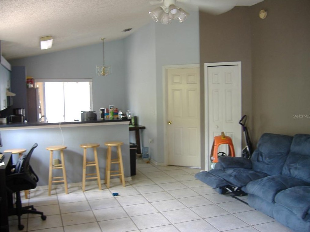 846 Bella Vista Way, Orlando, FL 32825-6377