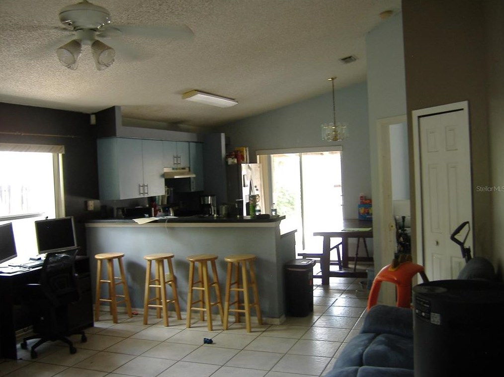 846 Bella Vis Way, Orlando FL  32825-6385 exterior