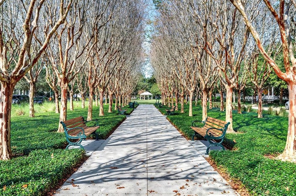 235 Goldenrain Dr, Kissimmee FL  34747-5090 exterior