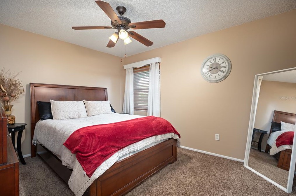 2072 Houndslake Dr, Winter Park FL  32792-6013 exterior