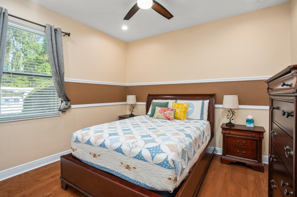 1060 Vinsetta Cir, Winter Garden FL  34787-9625 exterior