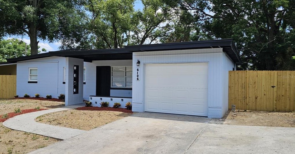 6106 Melbourne Ave, Orlando, FL 32835-1136