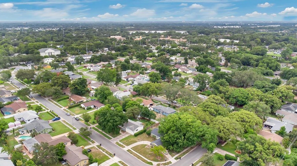 615 Burke St, Altamonte Springs FL 32701-6801 exterior