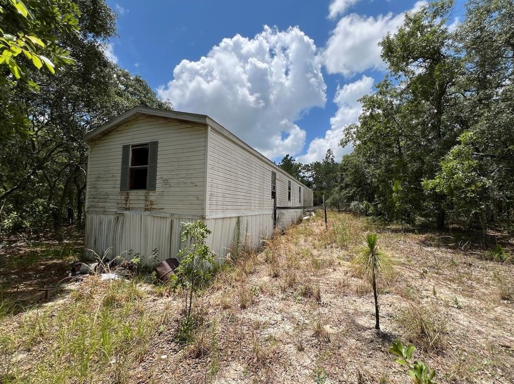 5635 W Classic Ln, Homosassa, FL 34446