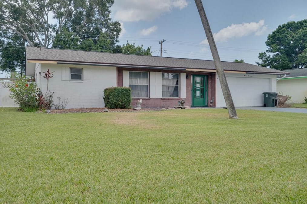 1317 Margina Ave, Daytona Beach, FL 32114-5947