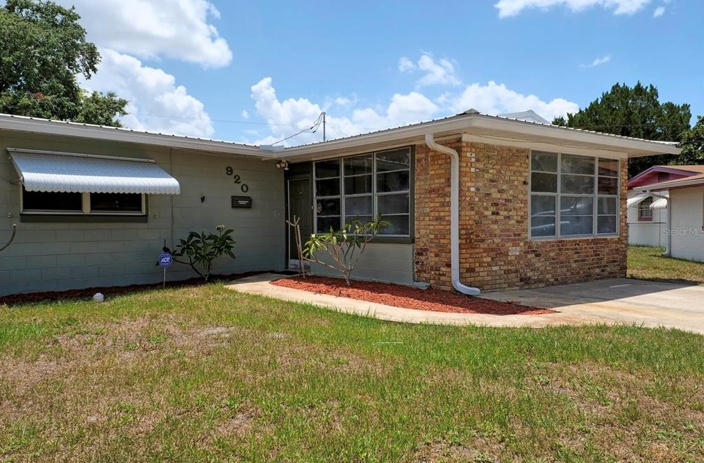 920 Silver Oak Ct, Orlando, FL 32809-5809