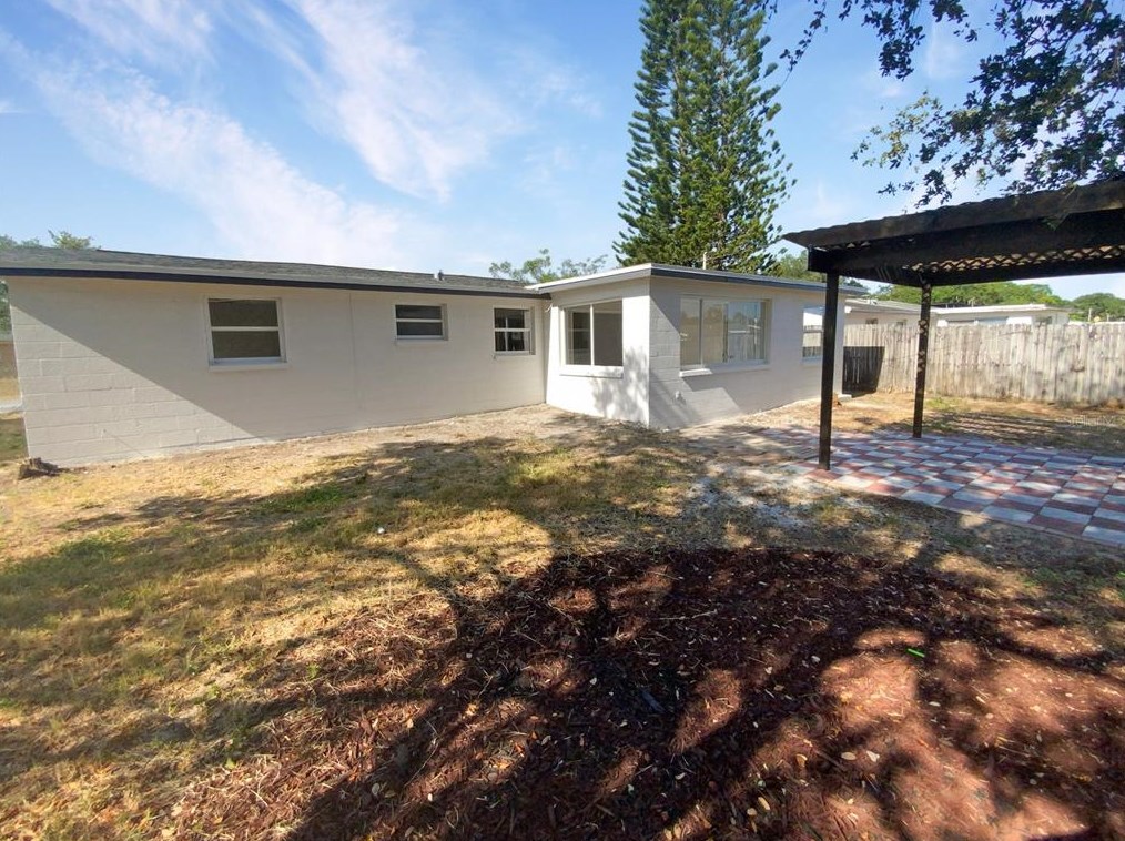 4823 Longwood Ave, Tarpon Springs FL  34690-3924 exterior