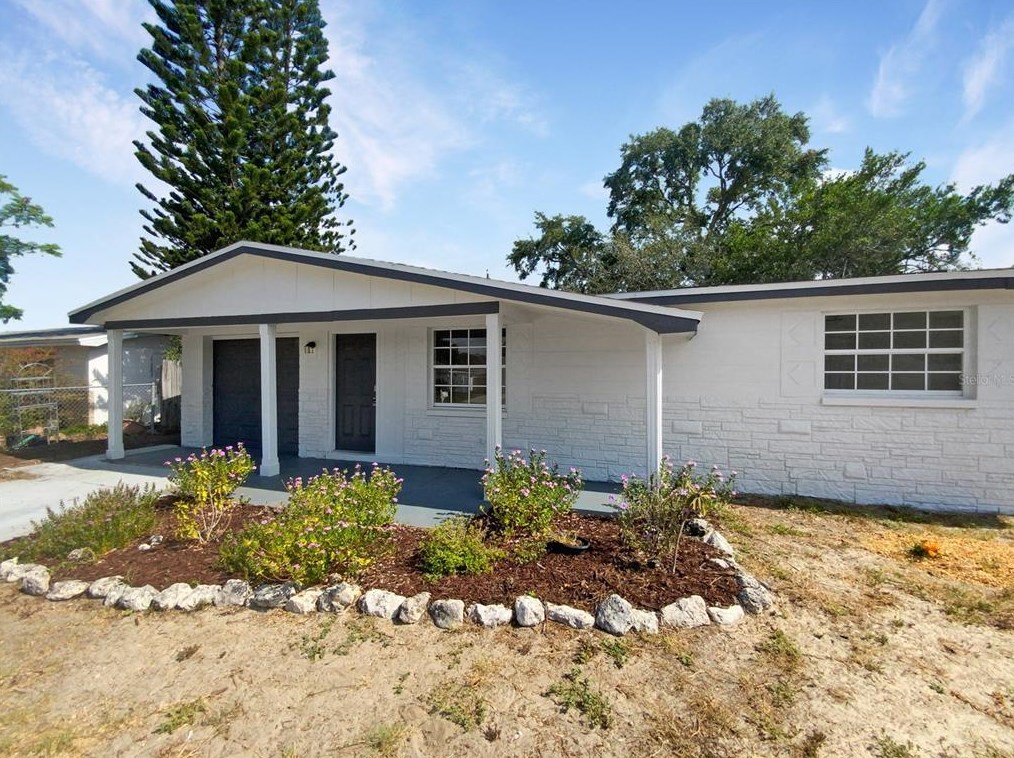 4823 Longwood Ave, Tarpon Springs FL  34690-3924 exterior