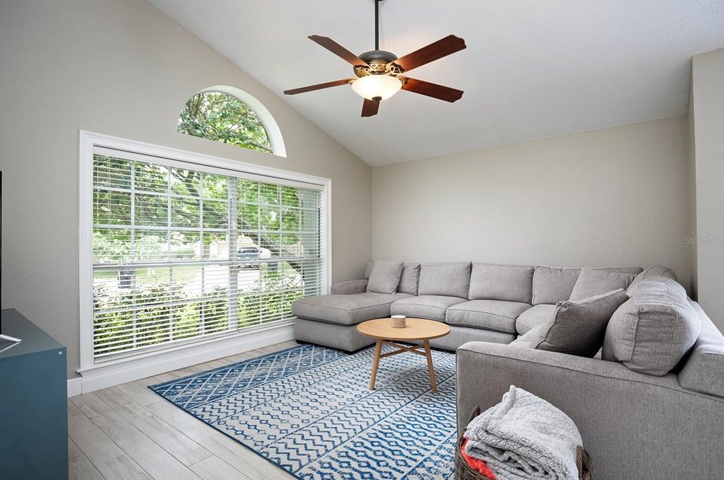 1315 Ashby Cir, Apopka FL  32703-7467 exterior