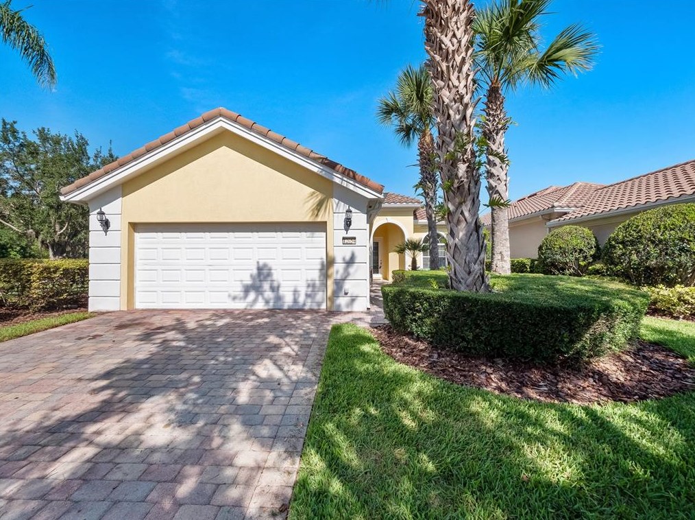 12054 Lazio Ln, Orlando, FL 32827-7158