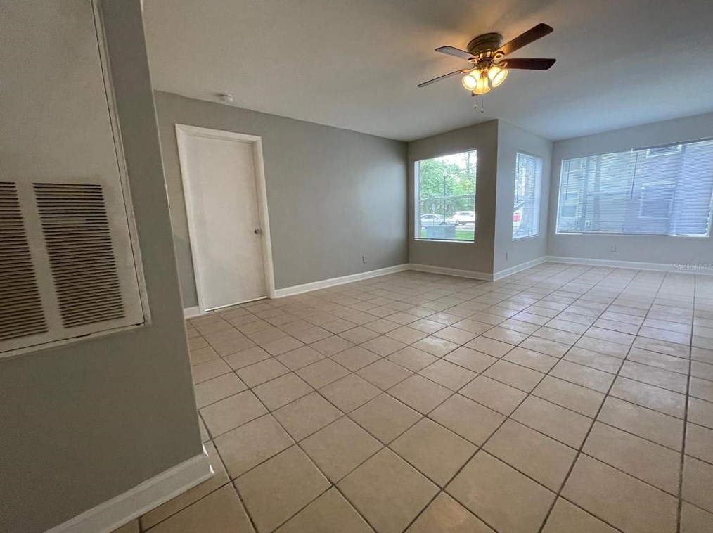 4708 Walden Cir #1812, Orlando, FL 32811
