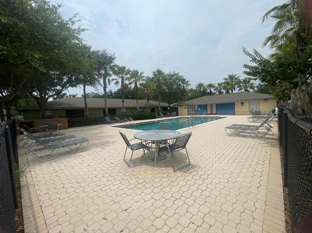 4918 Tangerine Ave, Winter Park FL  32792-7149 exterior
