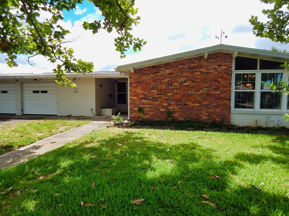 2512 Reef Ct, Orlando, FL 32805-5882