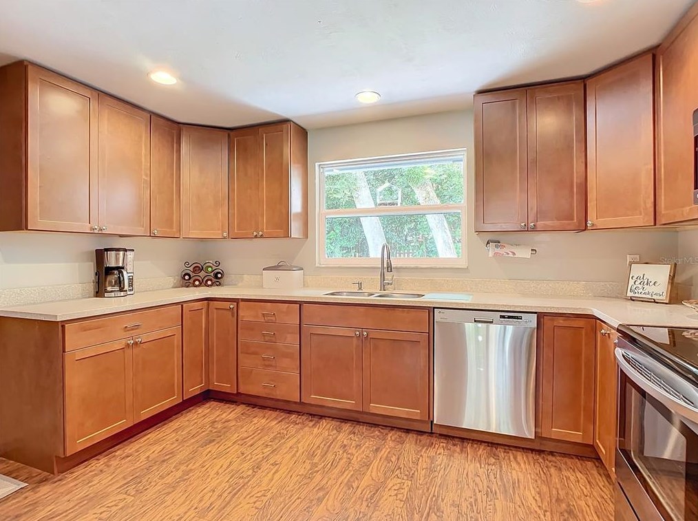 837 Lindenwood Cir, Ormond Beach FL  32174-4618 exterior
