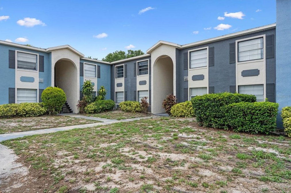 2543 Alafaya Trl, Orlando, FL 32826-3646