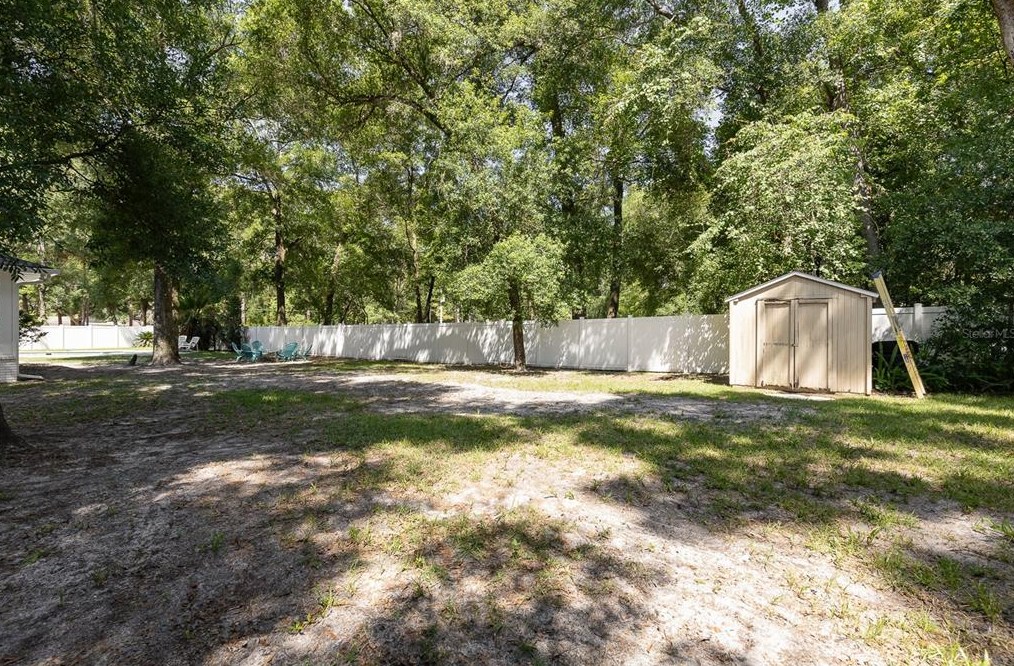 1171 Heidi Ct, Deland FL  32720-2015 exterior