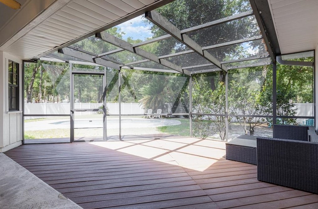 1171 Heidi Ct, Deland FL  32720-2015 exterior