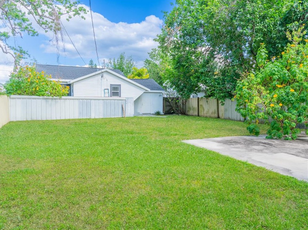 811 Overspin Dr, Winter Park, FL 32789-3361