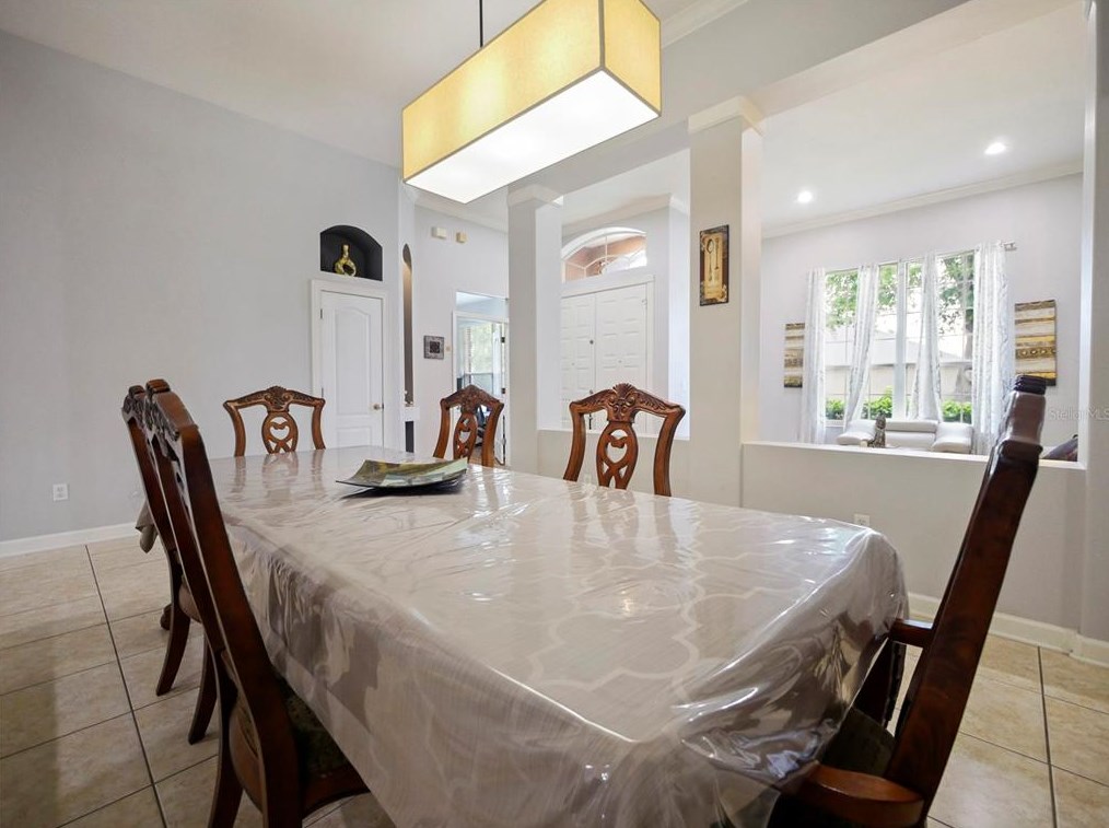 356 Via Tuscany Loop, Lake Mary FL  32746-1545 exterior