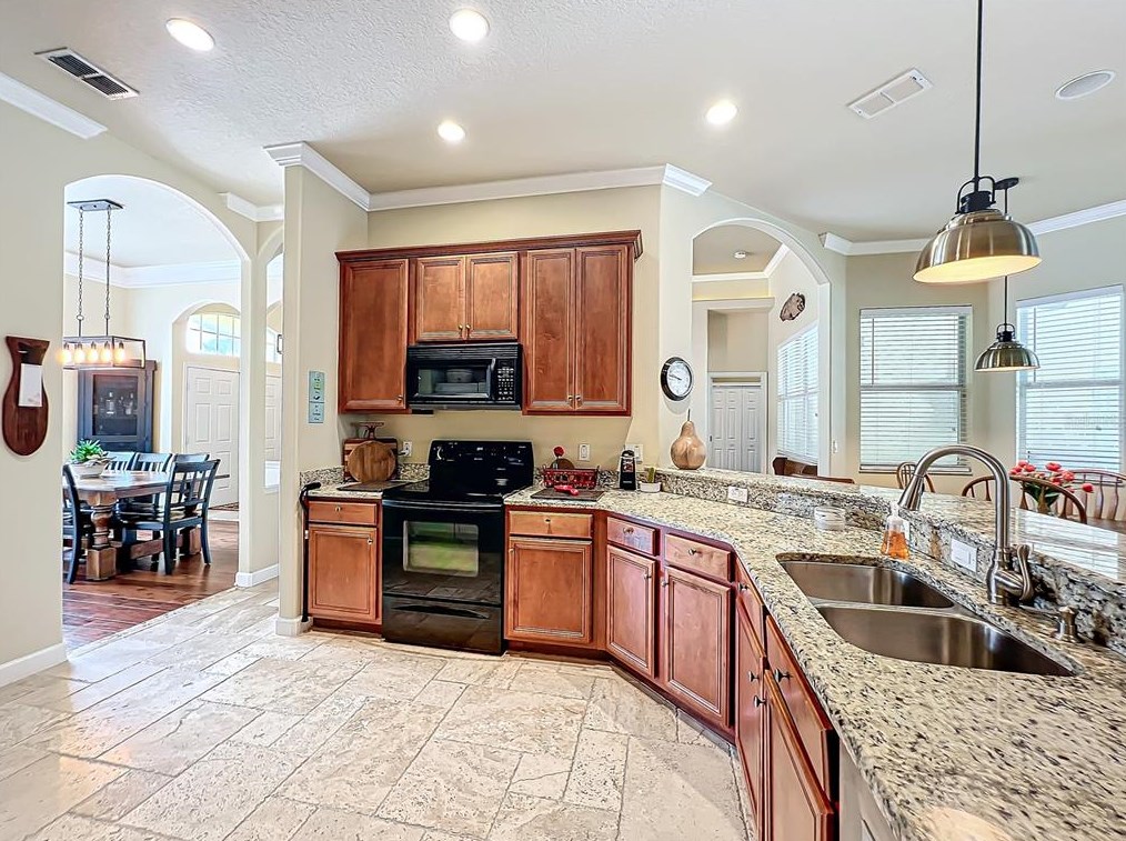 1722 Redwood Grv Ter, Lake Mary FL  32746-4418 exterior