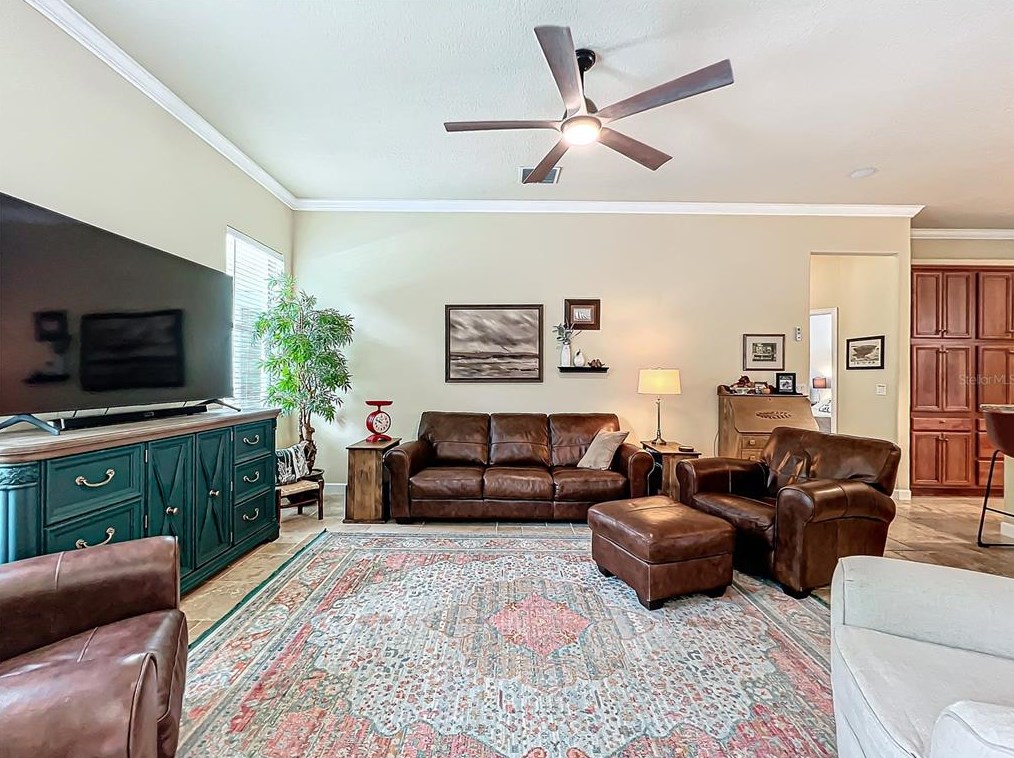 1722 Redwood Grv Ter, Lake Mary FL  32746-4418 exterior
