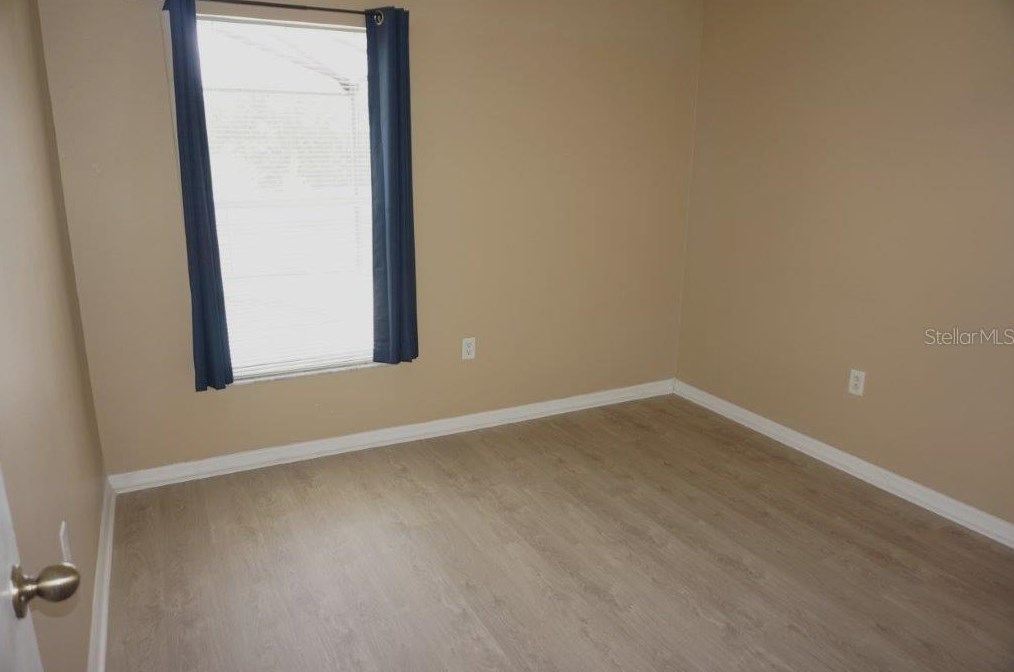 242 Casterton Cir, Davenport FL 33897-3695 exterior