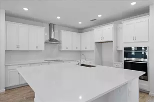 9576 Vibrant Ln, Venice, FL 34292 - Photo 4