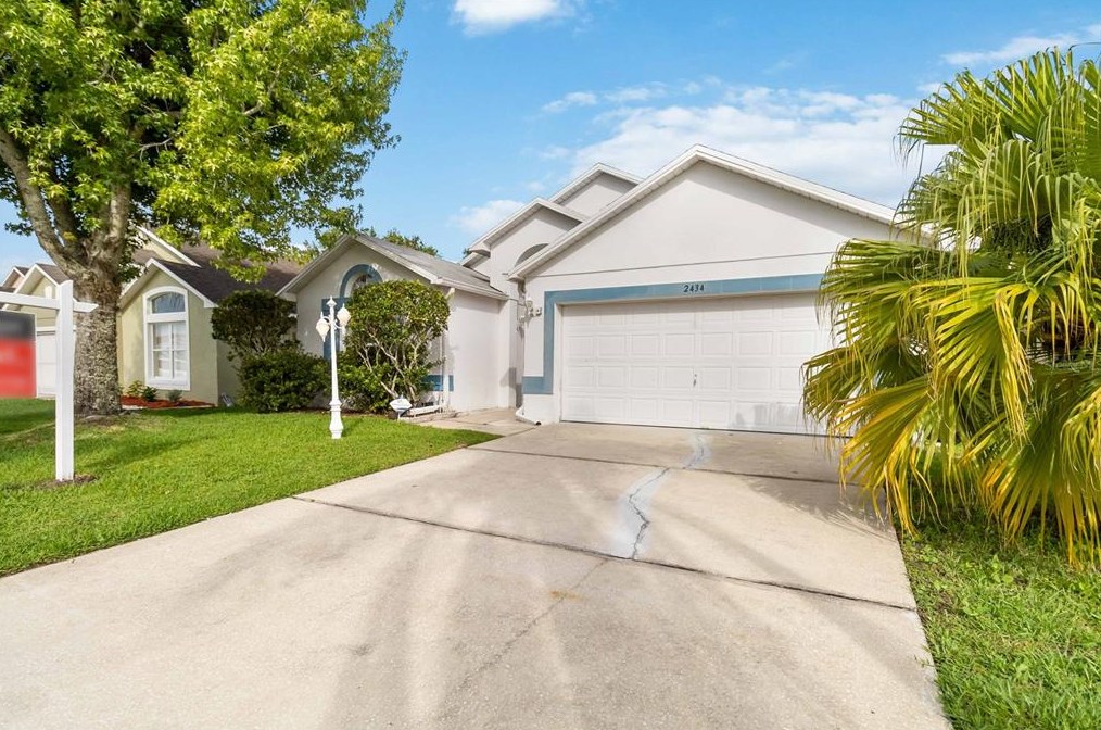 2434 Winchester Blvd, Kissimmee, FL 34743