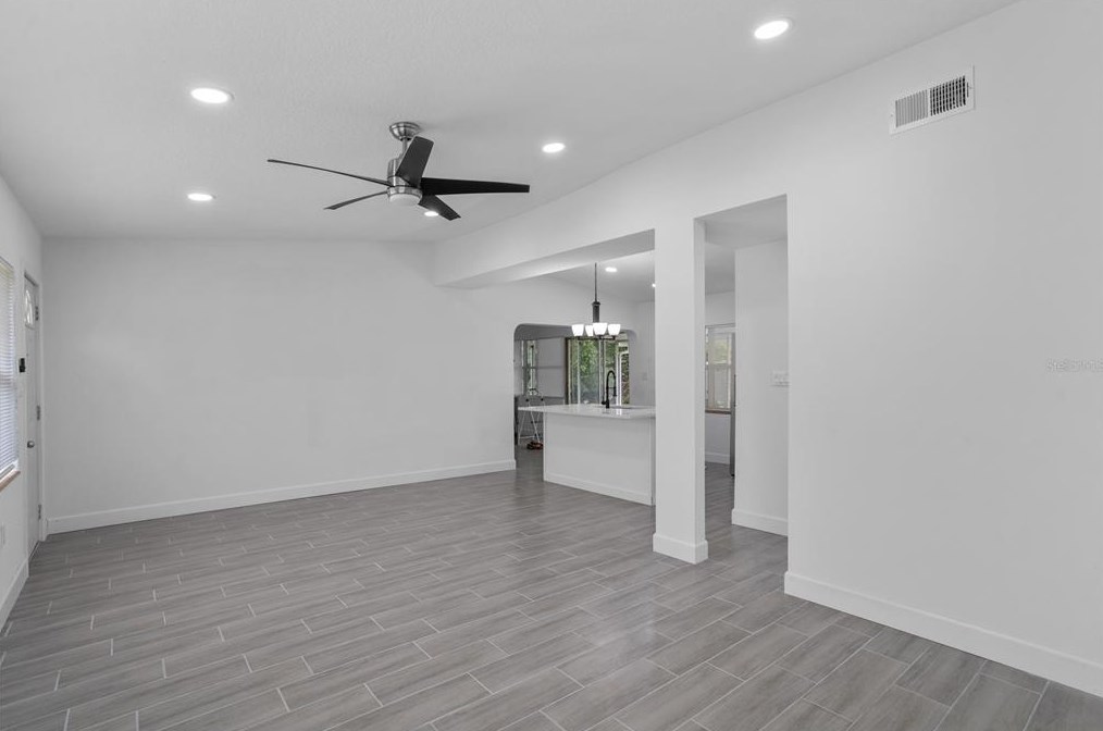 515 Beverly Ave, Altamonte Springs, FL 32701