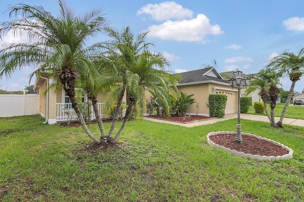 5585 Willow Bend Trl, Kissimmee, FL 34758-5004