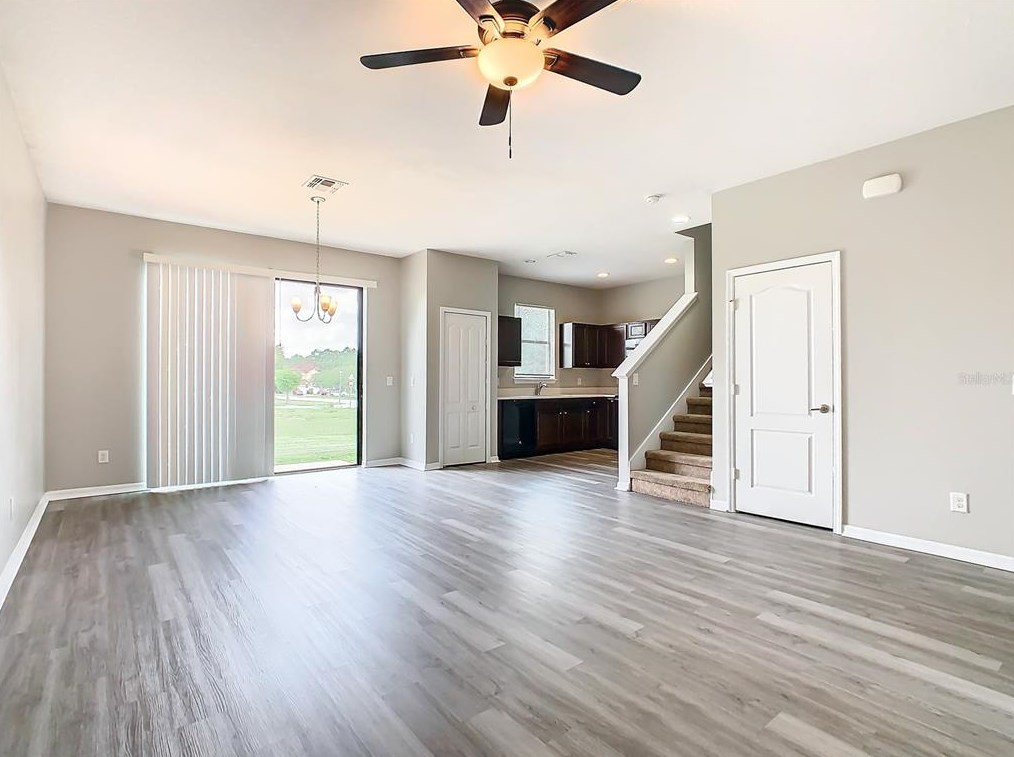 1439 Pacific Rd, Kissimmee, FL 34759