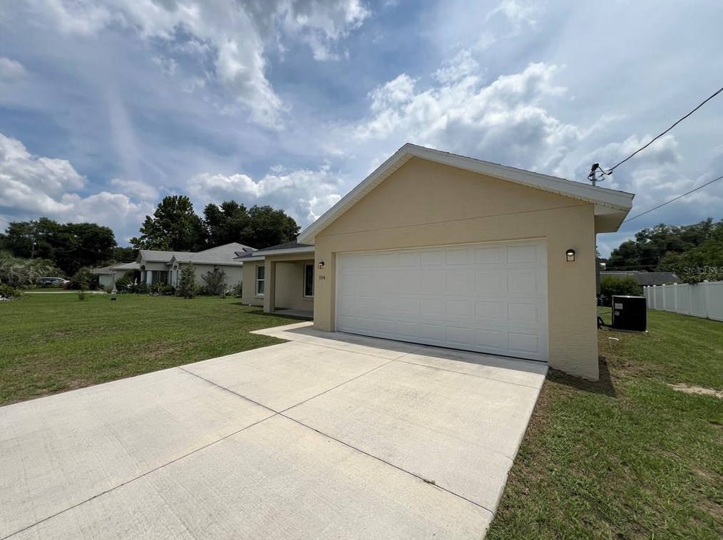 104 Pecan Dr, Ocala, FL 34472