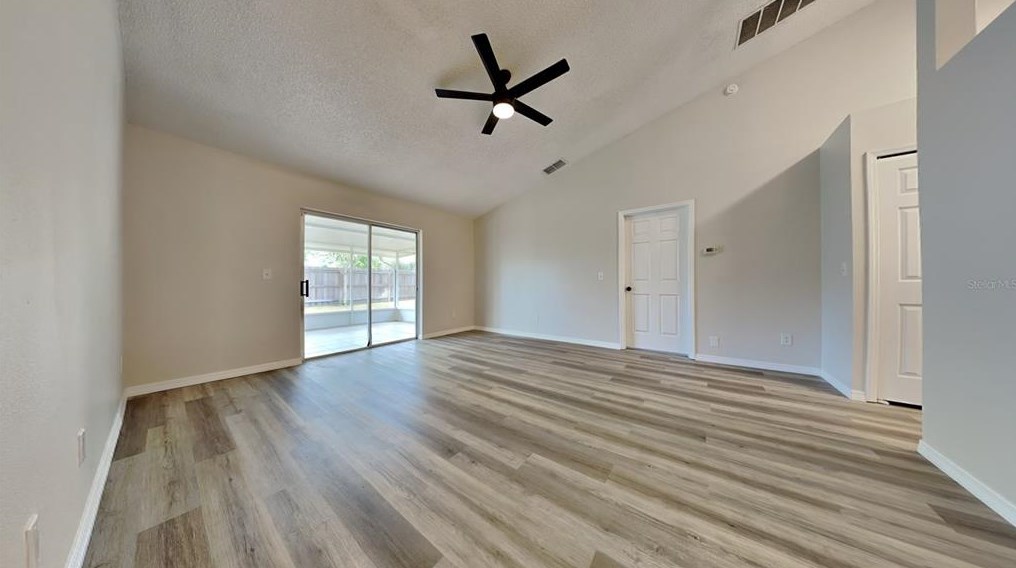 1219 Whispering Winds Ct, Apopka, FL 32703