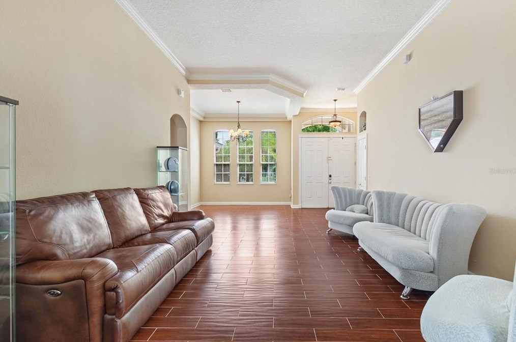 855 Home Grove Dr, Winter Garden, FL 34787
