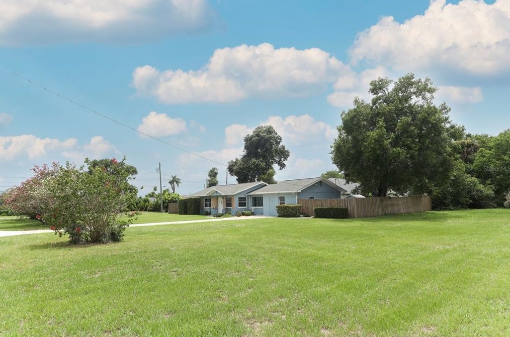 900 W Lake Brantley Rd, Altamonte Springs, FL 32714