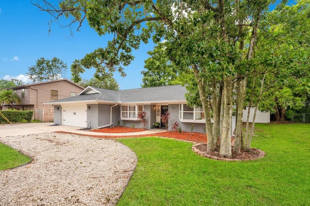 80 N Triplet Lake Dr, Casselberry, FL 32707