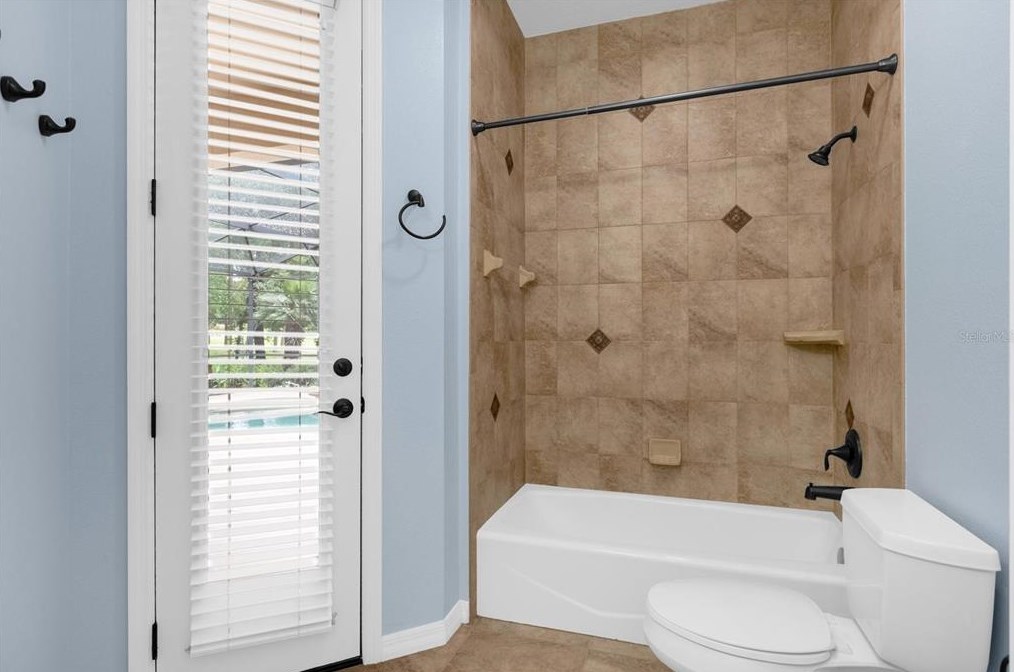 502 Victoria Hills Dr, Deland FL  32724-8826 exterior