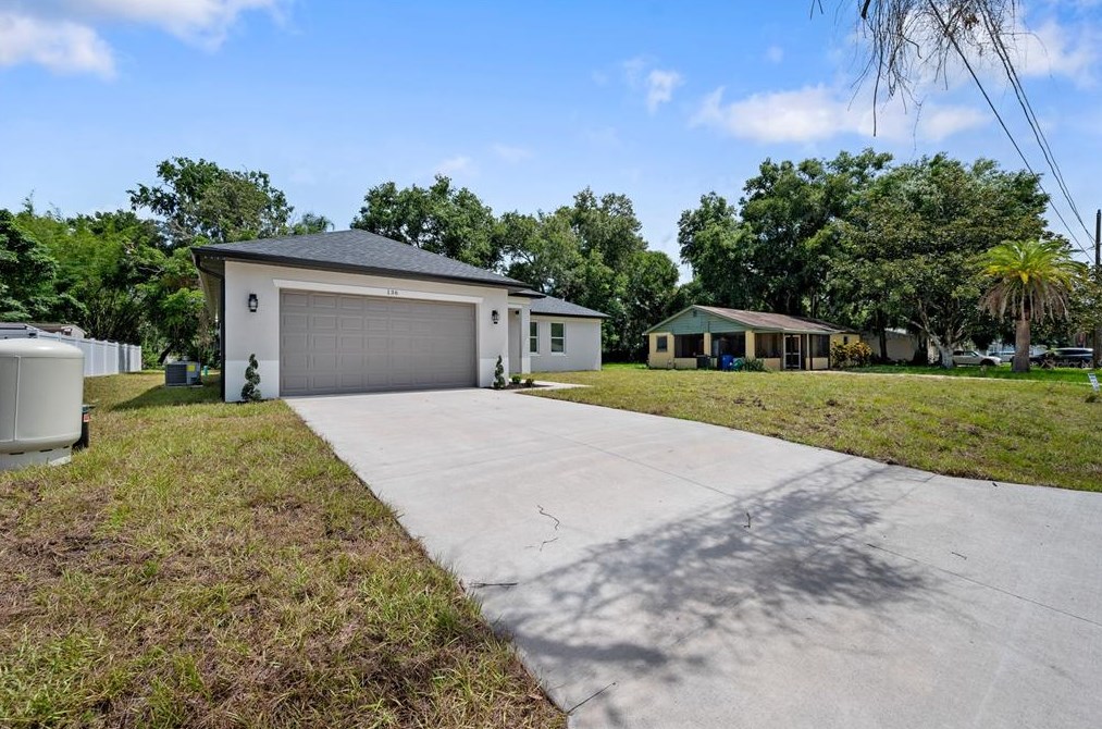 136 Homestead Ave, De Bary, FL 32713